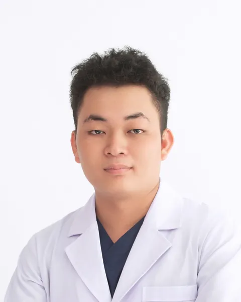 Potret Dr. Daniel Lim